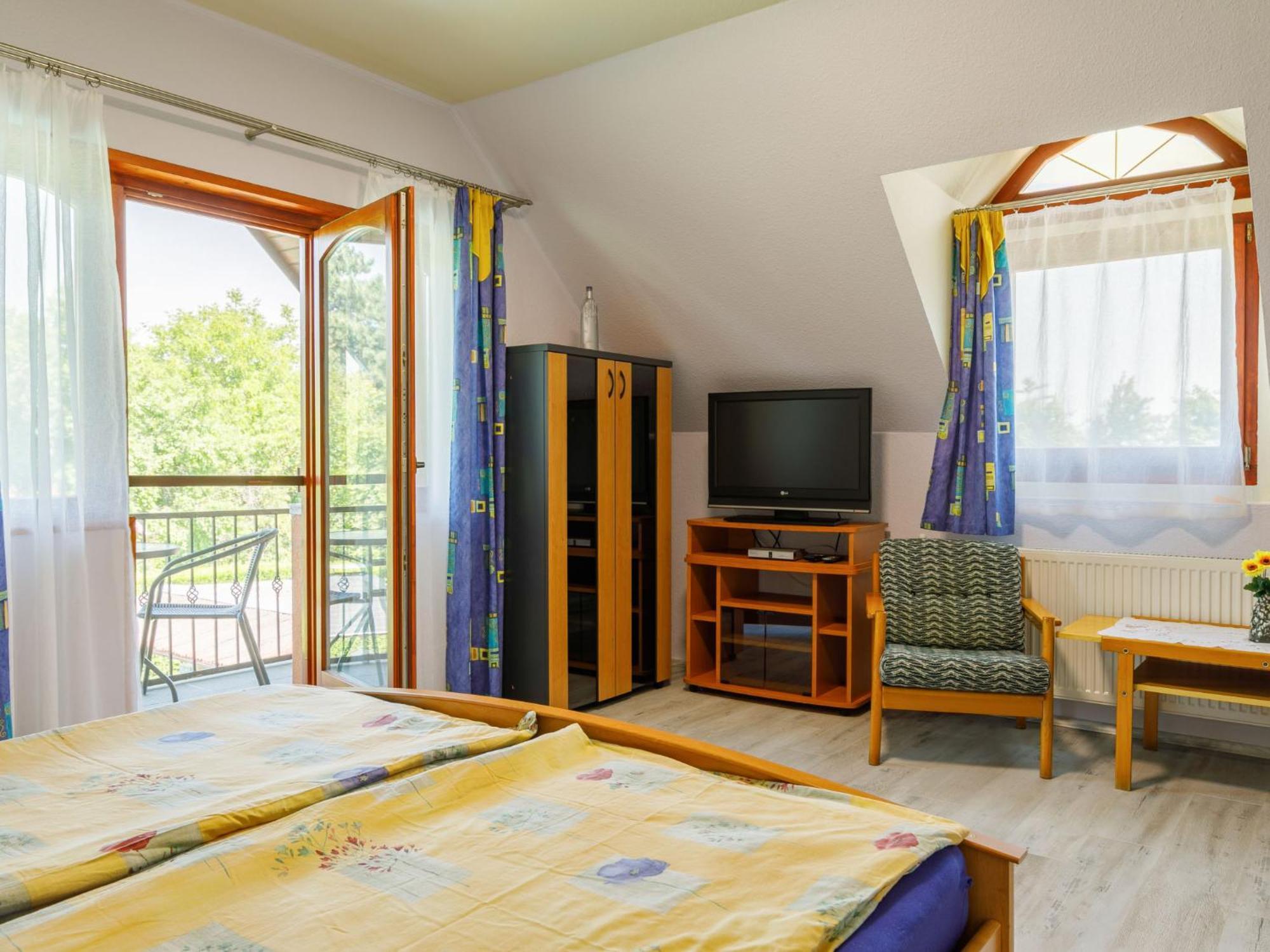 Holiday Home Narcisse By Interhome Balatonszarszo Exterior foto